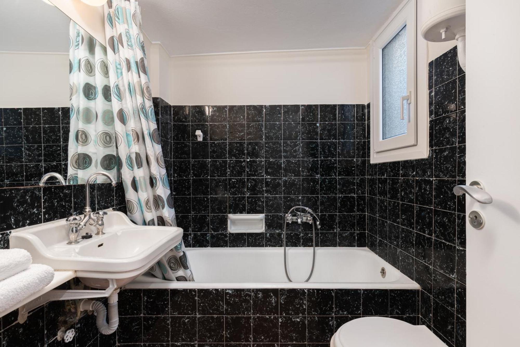 Lovely Apartment In Exarcheia Athene Buitenkant foto
